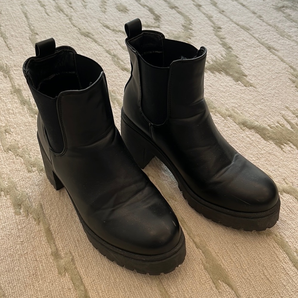 Black boots